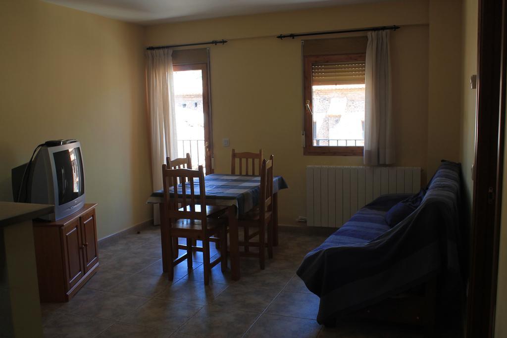 كامارينا دي لا سييرا Apartamentos Turisticos Rosario الغرفة الصورة