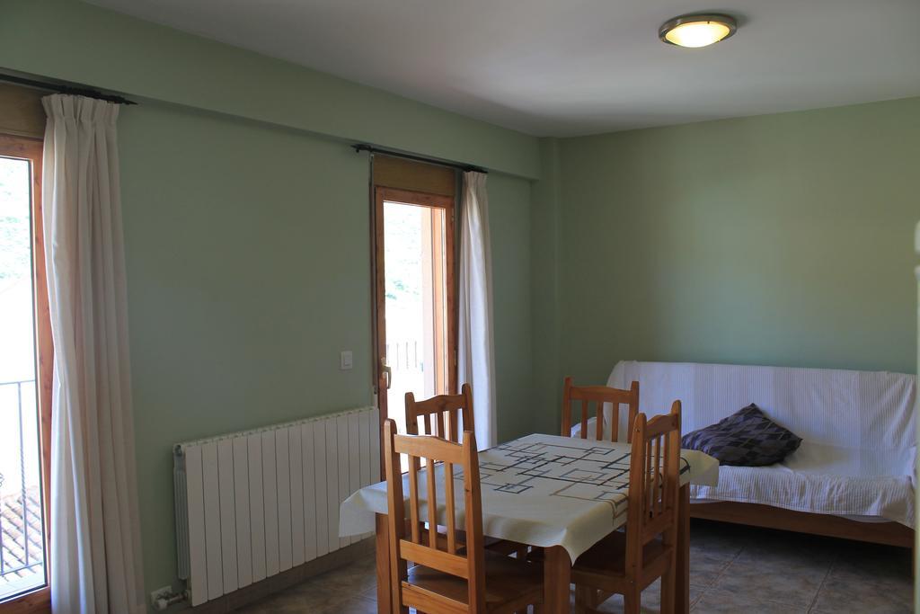 كامارينا دي لا سييرا Apartamentos Turisticos Rosario الغرفة الصورة