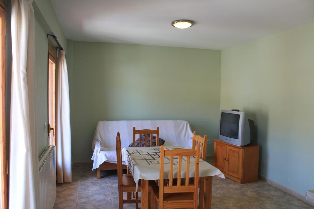 كامارينا دي لا سييرا Apartamentos Turisticos Rosario الغرفة الصورة